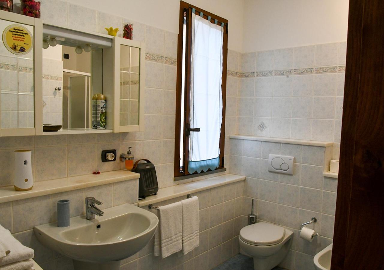 Cisano sul Neva Gli Angeli Agriturismo 빌라 외부 사진