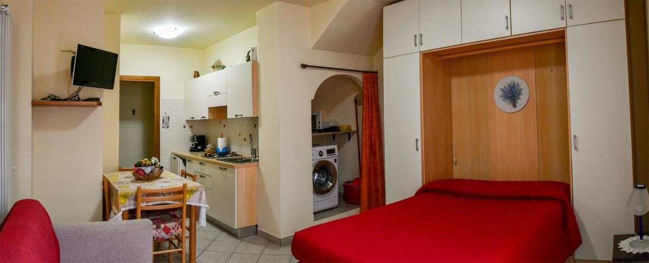 Cisano sul Neva Gli Angeli Agriturismo 빌라 외부 사진